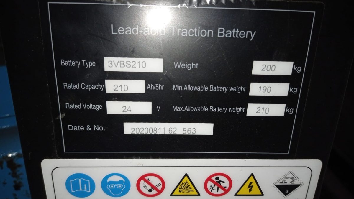Аккумулятор для тележек CBD20R-II 24V/210Ah свинцово-кислотный (WET battery) Аккумулятор для тележек CBD20R-II 24V/210Ah свинцово-кислотный (WET battery)